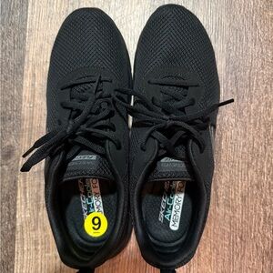 Skechers women Black Breathable Knit Lace-Up Athletic Shoes